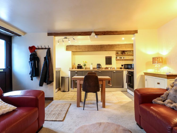 Peak Cottage, listing photograph 10