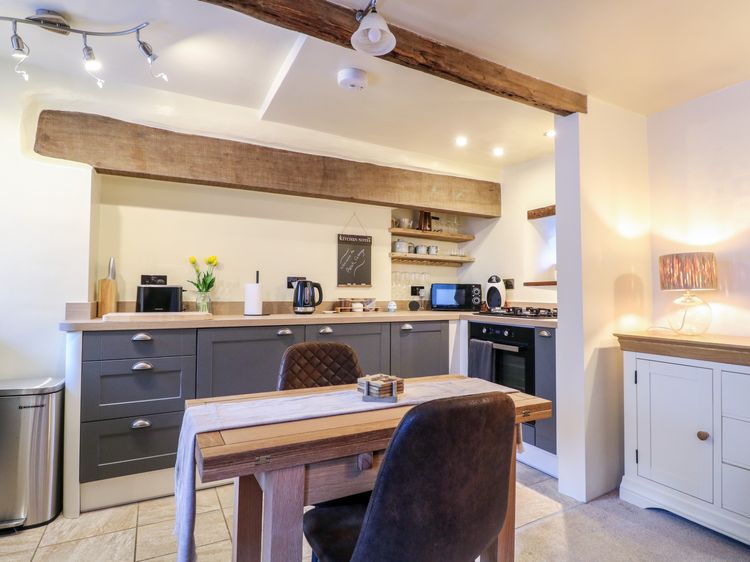 Peak Cottage, listing photograph 11