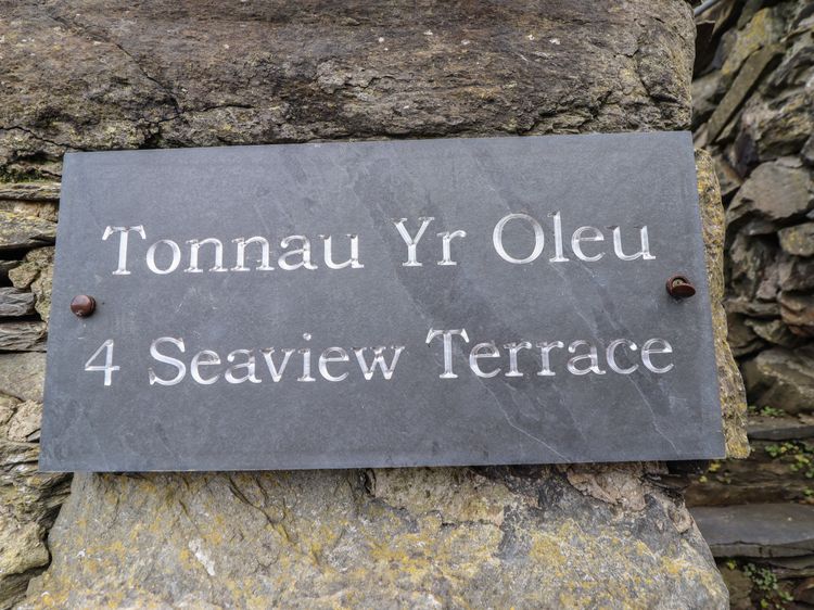 Tonnau Yr Oleu or “ Waves of Light”, listing photograph 3