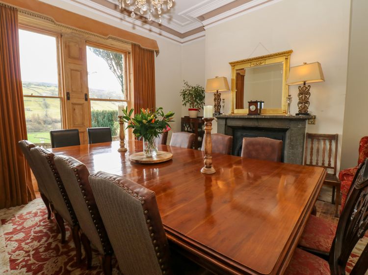 Hazel Brow House, listing photograph 9