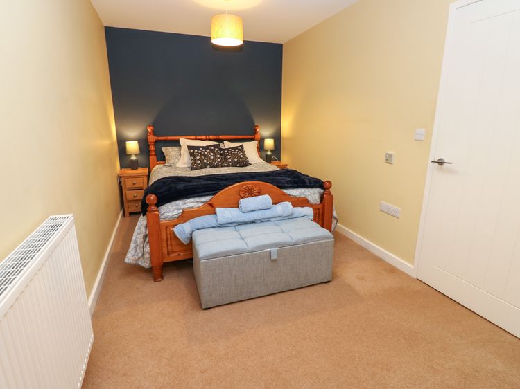 The Nest, listing photograph 12
