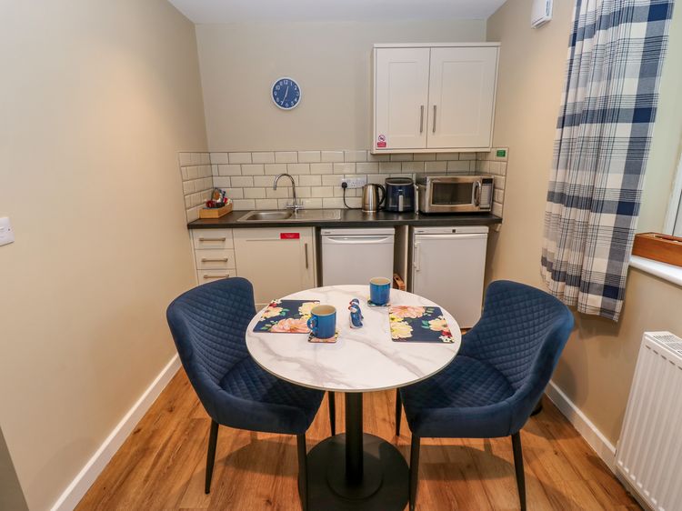 The Nest, listing photograph 7