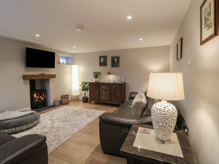 The Coach House, listing photograph 4