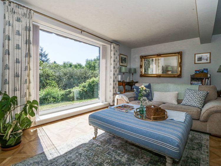 Holly Cottage, listing photograph 4