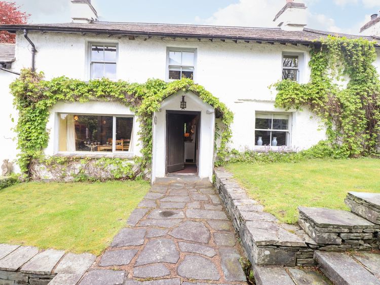 The Farmhouse, listing photograph 2