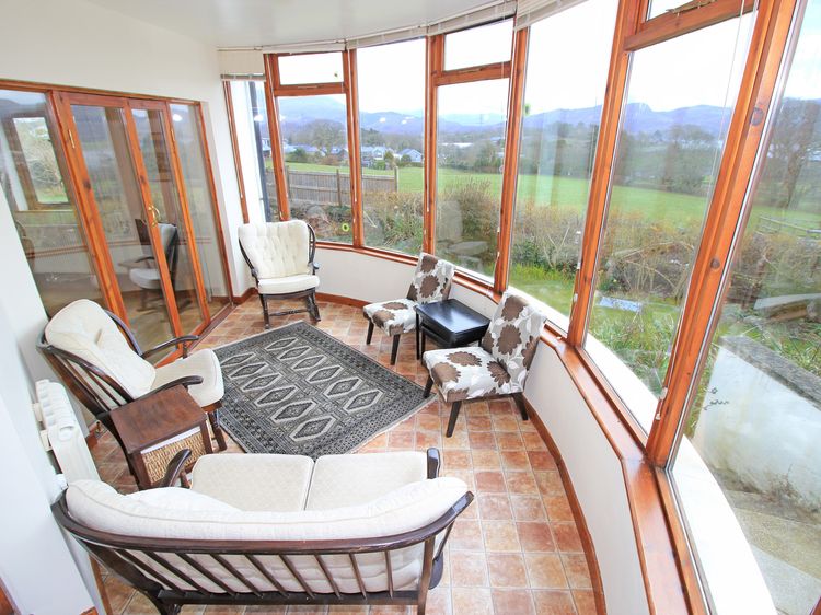 Artist's Cottage, listing photograph 8