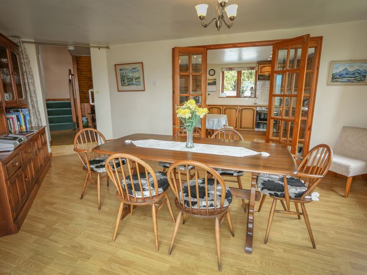 Artist's Cottage, listing photograph 12