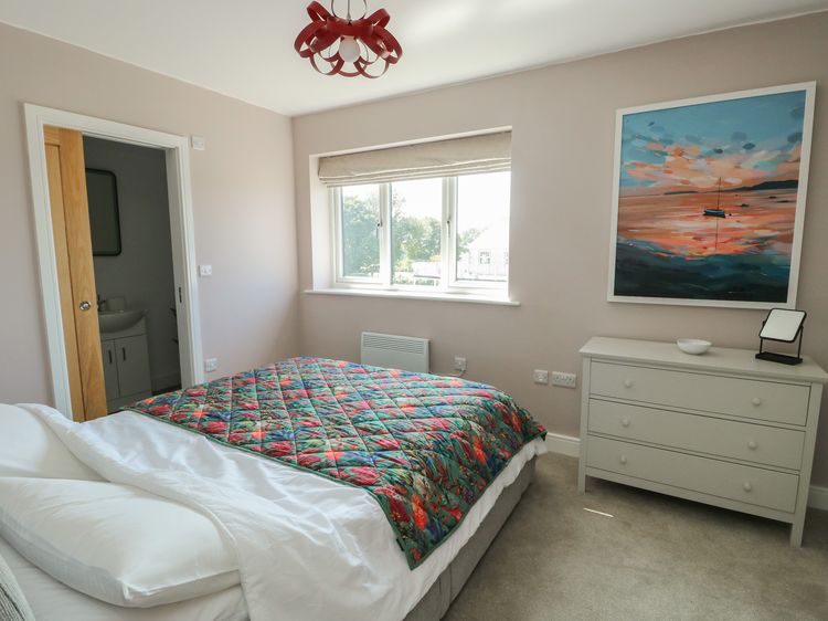 36 Parc Delfryn, listing photograph 7