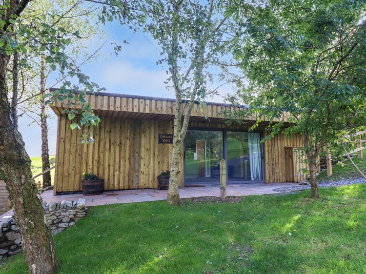 Orchard Lodge, listing photograph 3