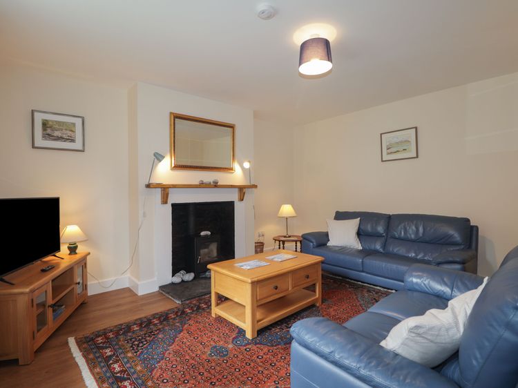 Gunroom Cottage, listing photograph 3