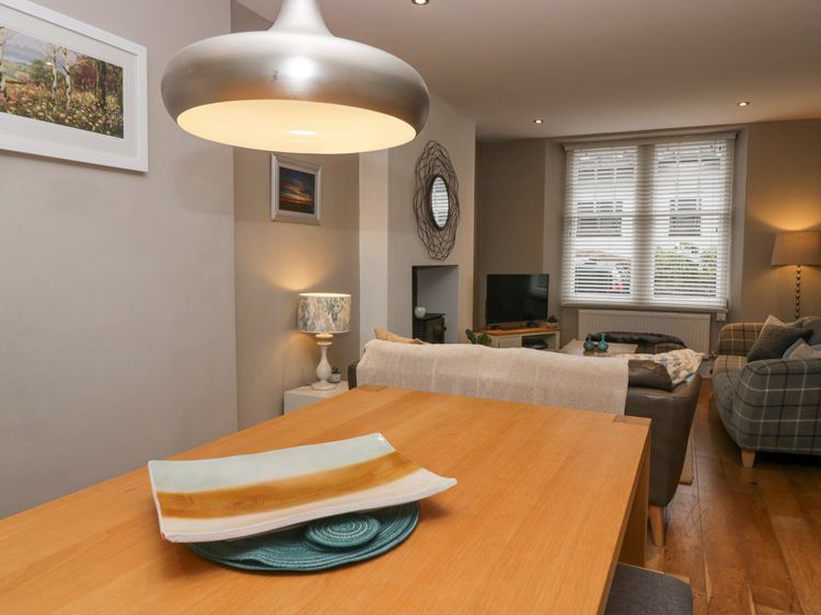 Lily Cottage, listing photograph 11