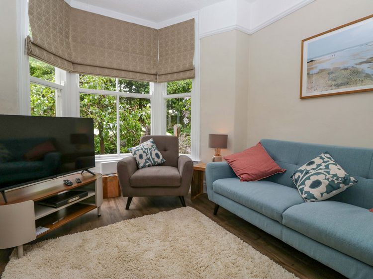 28 Rock Villas, listing photograph 6