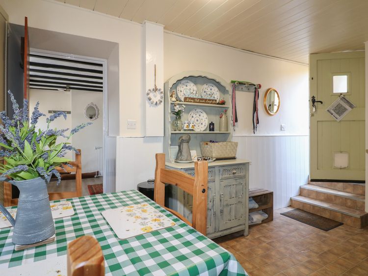 Coniston Cottage, listing photograph 6