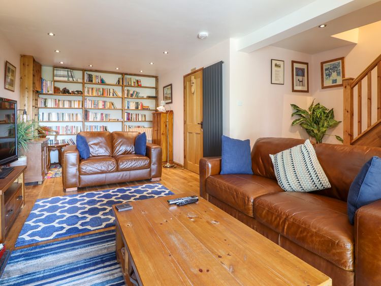 Hendre, listing photograph 6