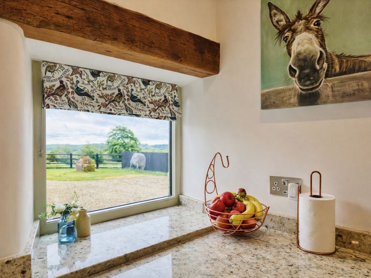 Pastures Barn, listing photograph 12