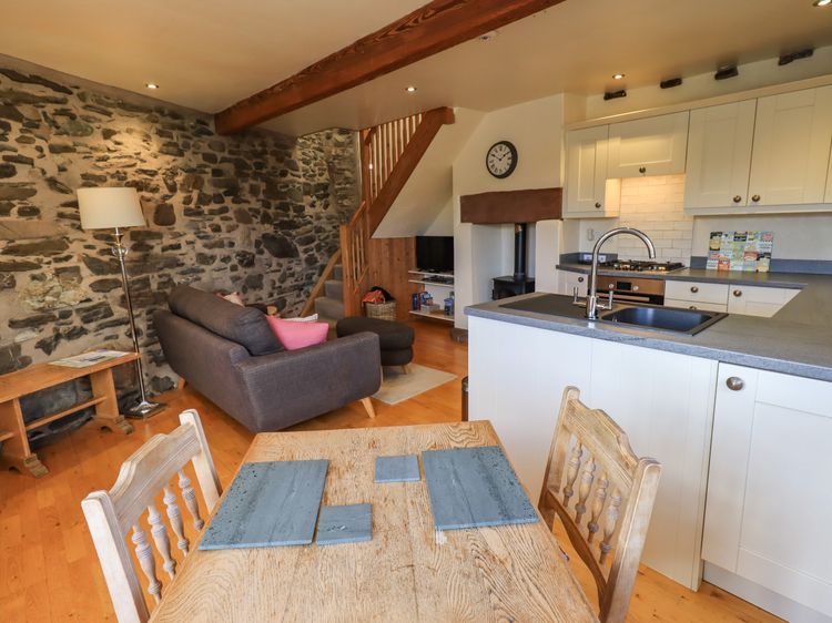 Squirrel Cottage, listing photograph 10