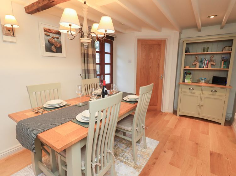 Jasmine Cottage, listing photograph 8