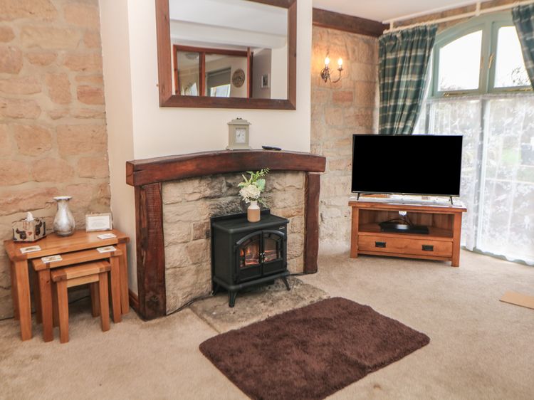 Old Hall Cottages, listing photograph 5