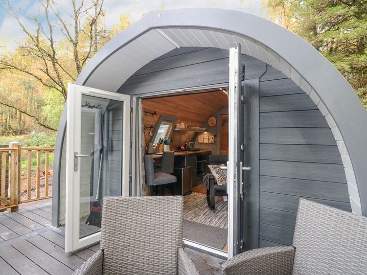 Elleric Pods - The Last Resort, listing photograph 3