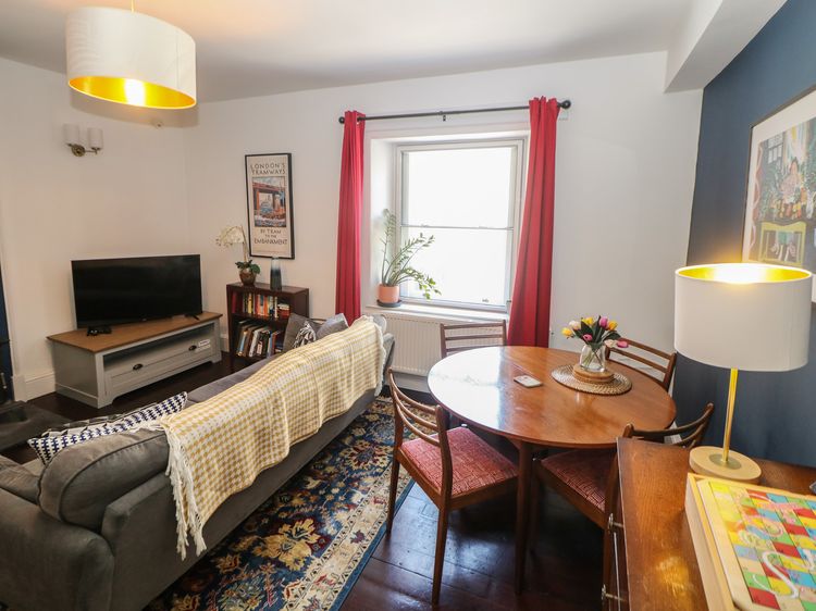 Cosy Cottage, listing photograph 3