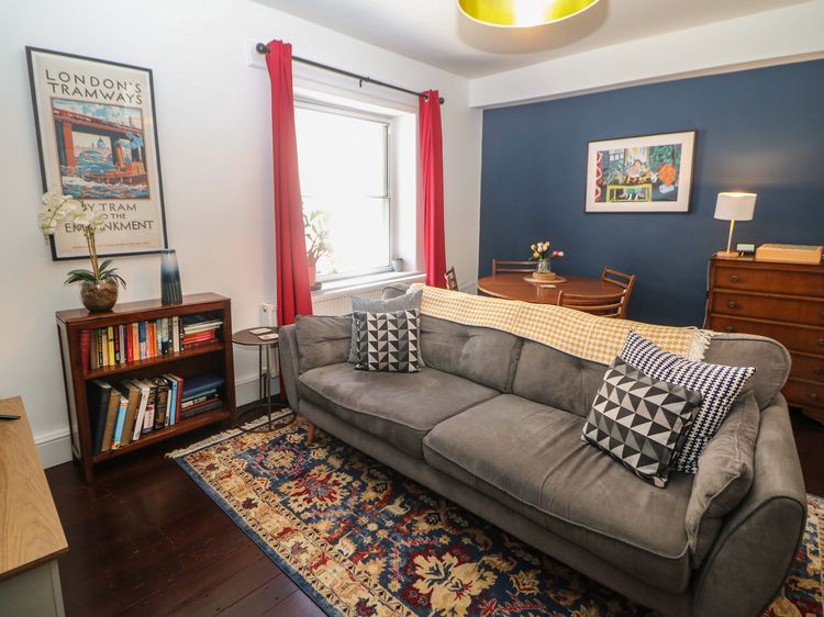Cosy Cottage, listing photograph 2