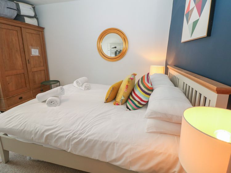 Cosy Cottage, listing photograph 10