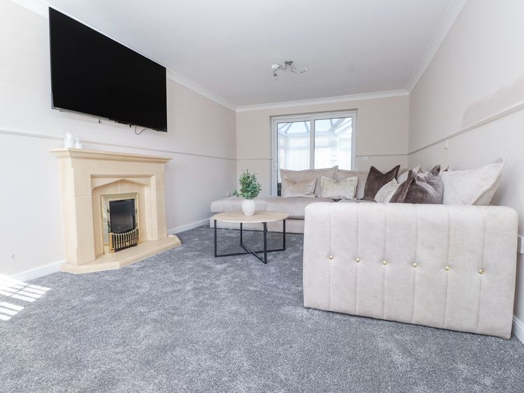 9 Beckett Close, listing photograph 4