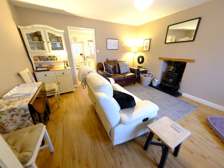 Rose Cottage, listing photograph 4