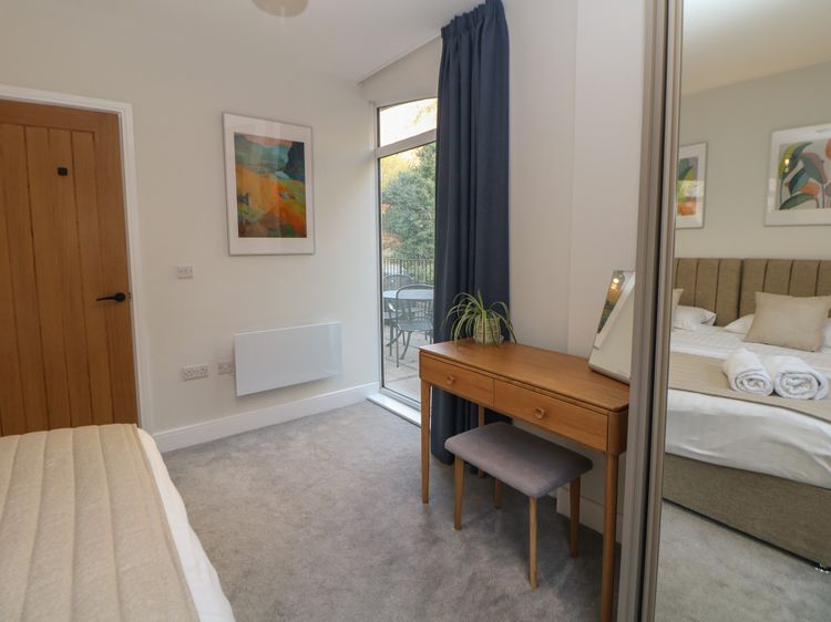 2 Rock Mill Holiday Apartments, listing photograph 12
