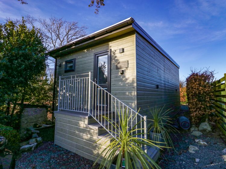 Elderflower Lodge