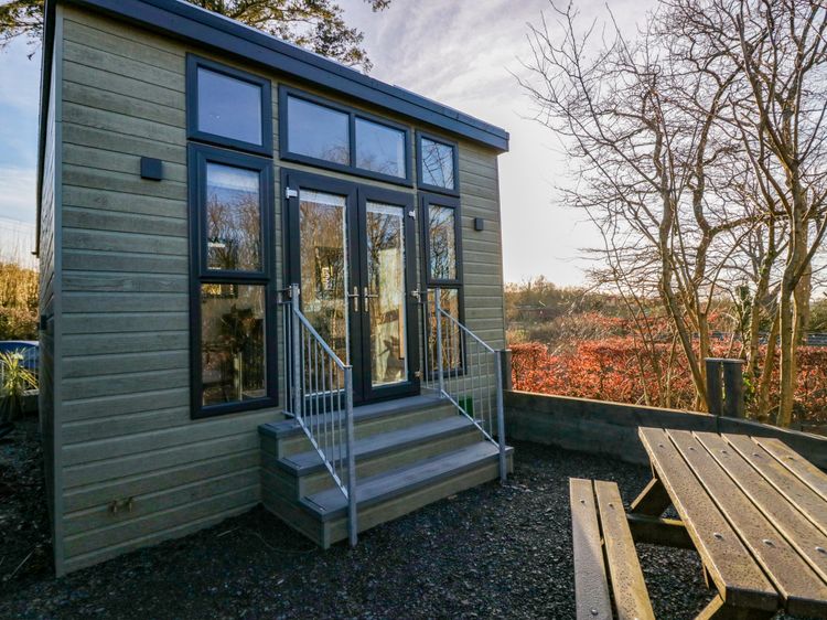 Elderflower Lodge, listing photograph 2