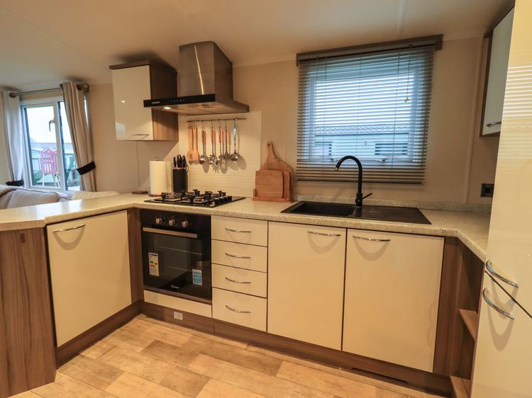 Highlands Way Lodge, listing photograph 11