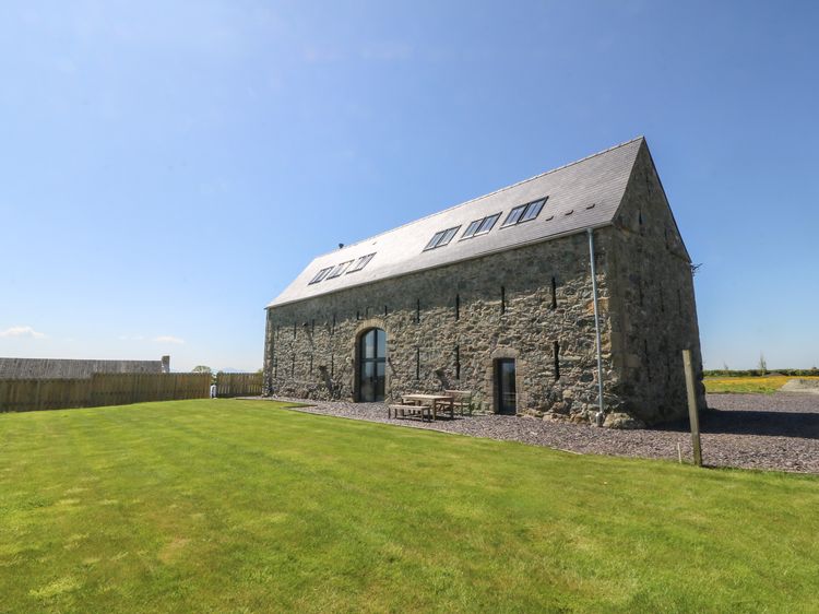 Tithe Barn, listing photograph 2