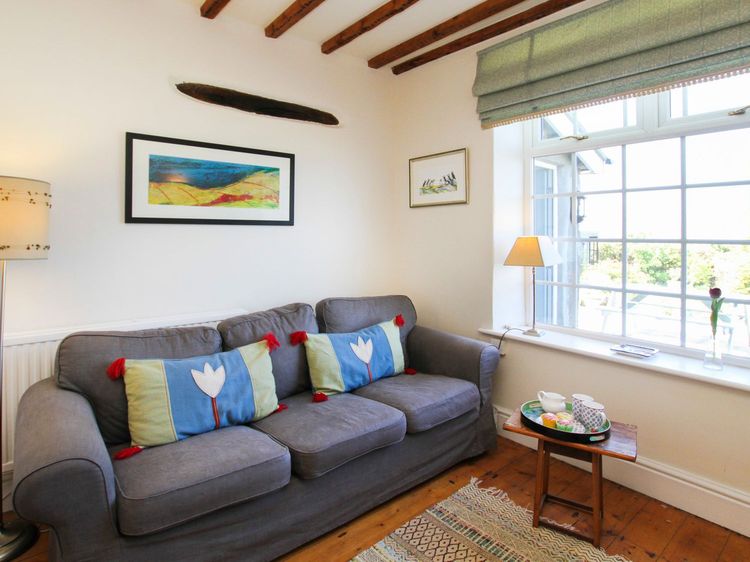 Goleufryn, listing photograph 10