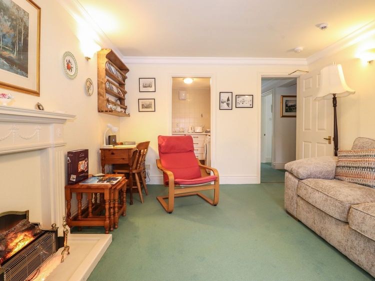 Swallowdale, listing photograph 4