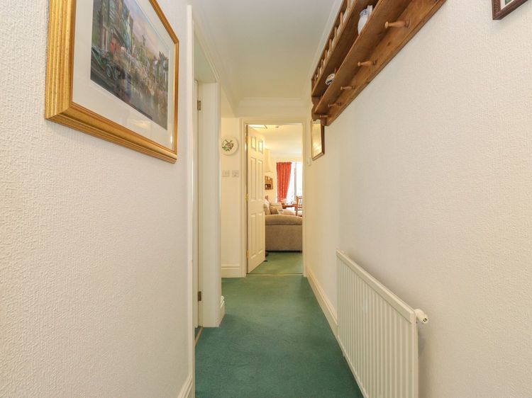 Swallowdale, listing photograph 9