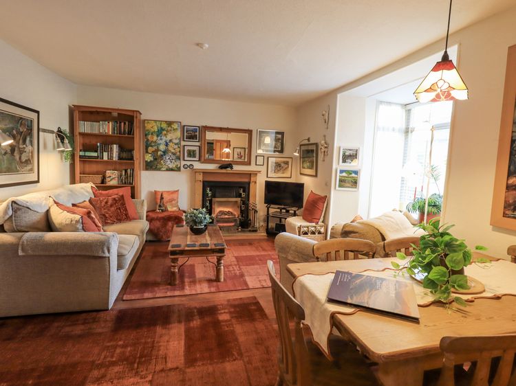Silverhow Cottage, listing photograph 4