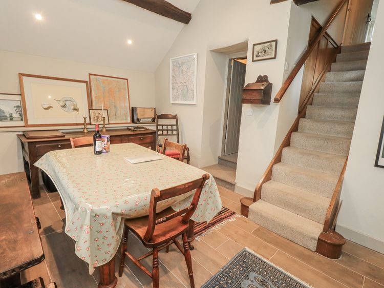 Old Cottage, listing photograph 8
