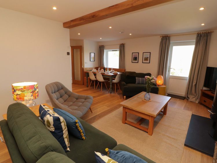 Bramble Cottage, listing photograph 7
