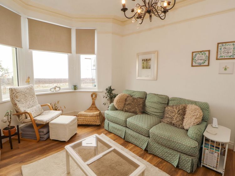 2 The Crescent, listing photograph 4