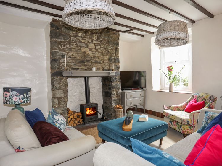 Riverwash Cottage, listing photograph 4