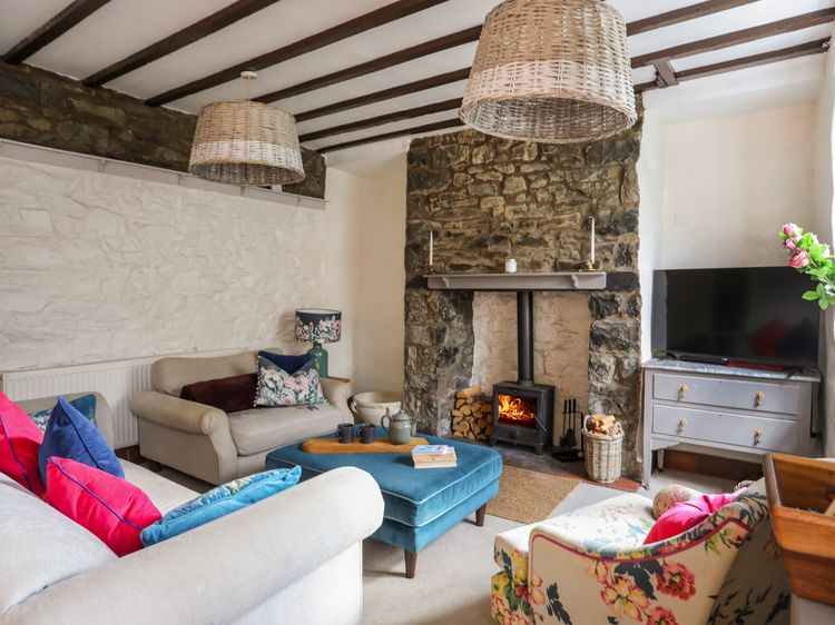 Riverwash Cottage, listing photograph 2