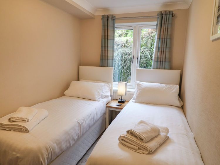 Ambleside Haven, listing photograph 11