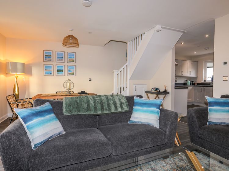 19 Parc Delfryn, listing photograph 8