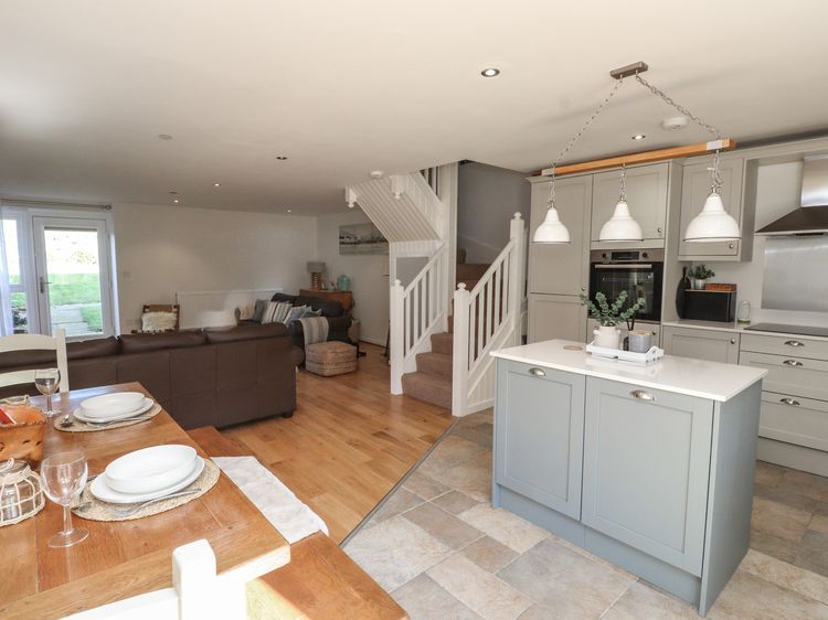 5 Stad Clynnog, listing photograph 2