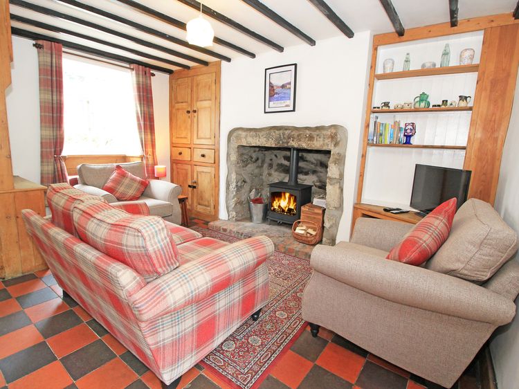 Ivy House, listing photograph 3