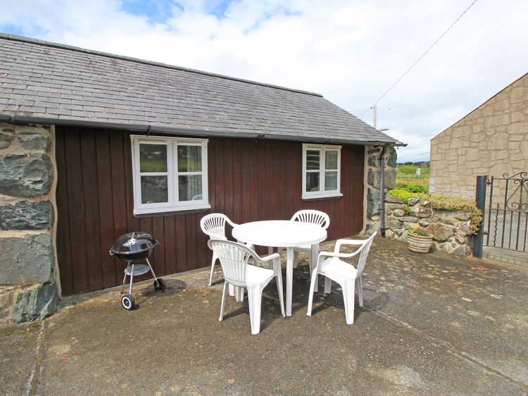 Y Stabl (The Old Stable), listing photograph 8