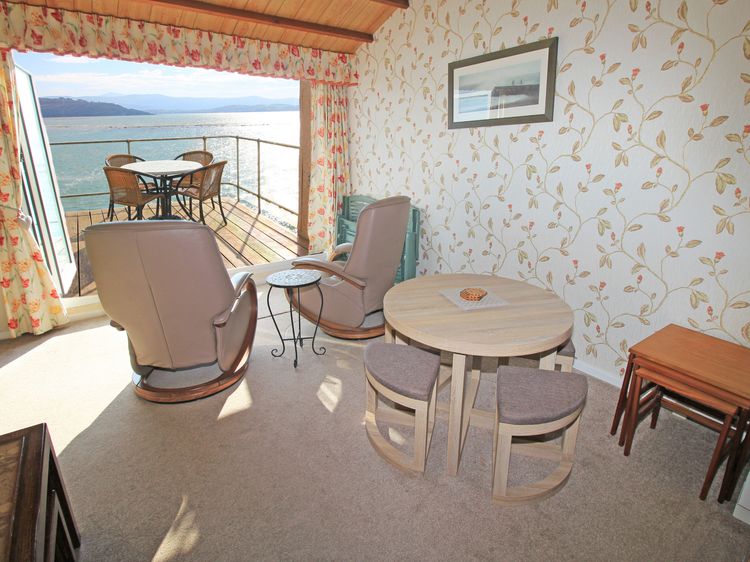 11 South Snowdon Wharf, listing photograph 10