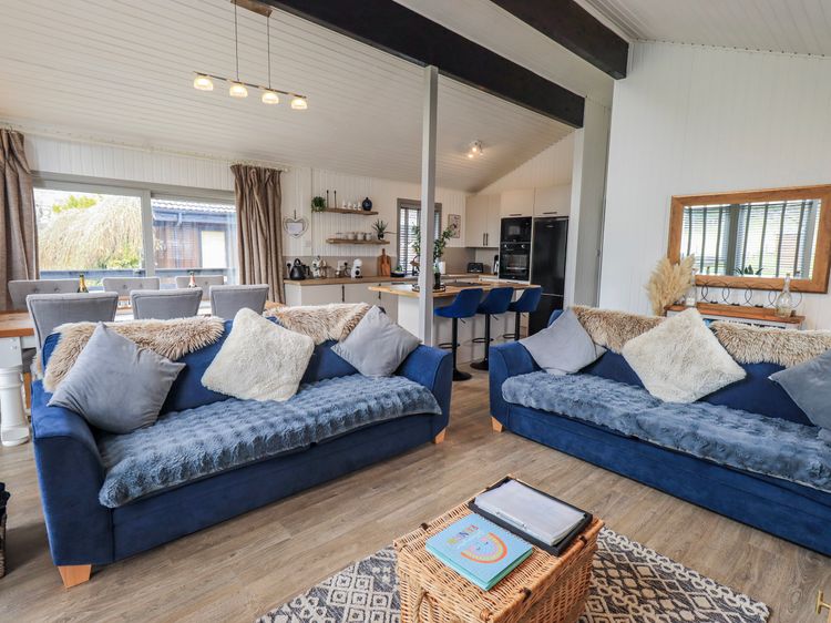 Fig Tree Lodge, listing photograph 7