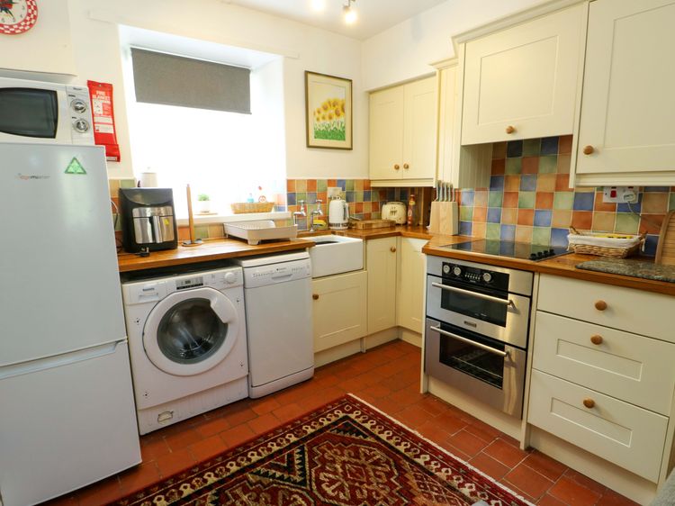 Riverbank Cottage, listing photograph 8